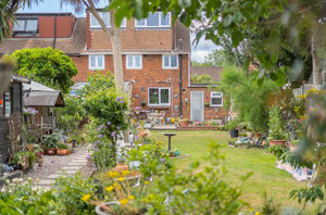 Rear aspect- click for photo gallery